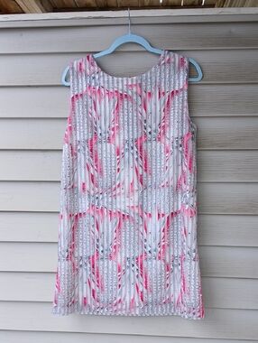 GAELLE PARIS Sleeveless White and Pink Printed Shift Dress